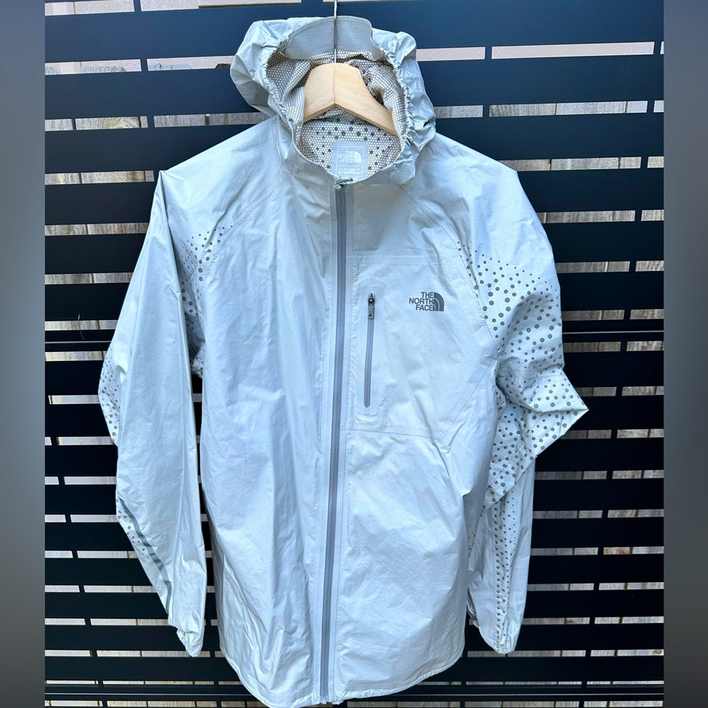 The North Face Flight Series Rain/Wind Running Jacket - Men’s Medium